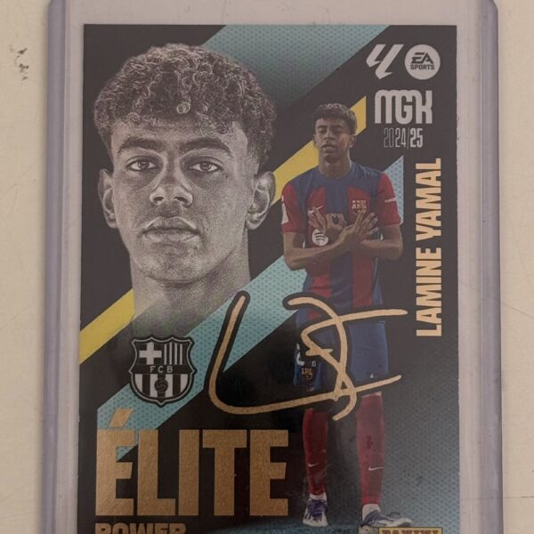 LAMINE YAMAL MEGACRACKS 2024/2025 P7